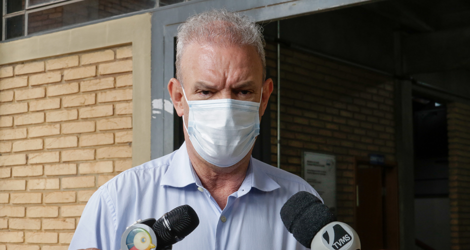 Secretaria de saúde confirma nova variante da Covid-19 em paciente de Corumbá 2 @@coletiva secretario de saude vitrine